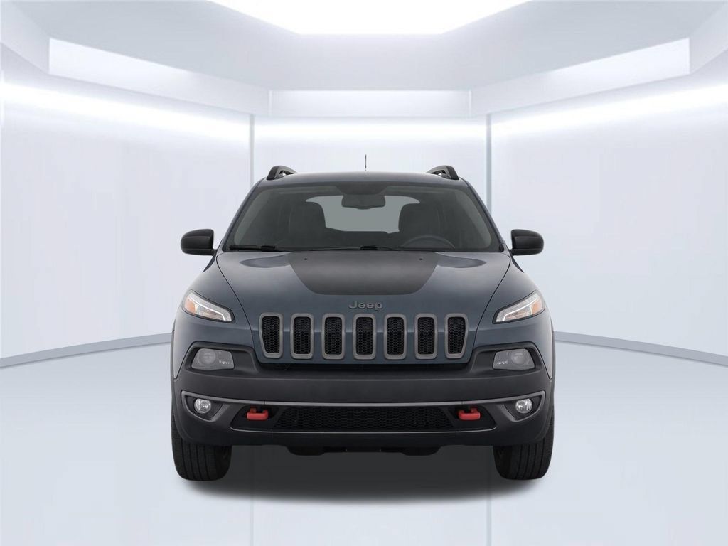 Used 2014 Jeep Cherokee Trailhawk w/ Leather Interior Group AWD/4WD image 6