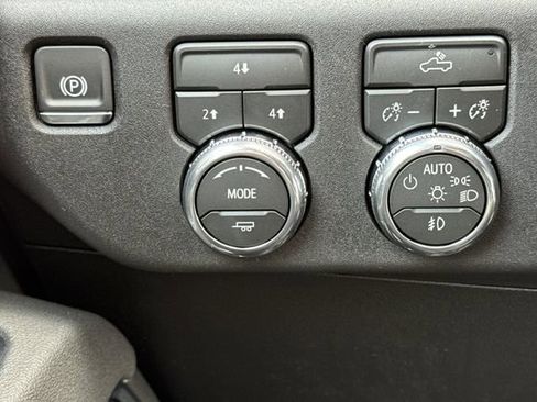 New 2026 GMC Sierra 2500 SLE w/ SLE Value Package; image 30