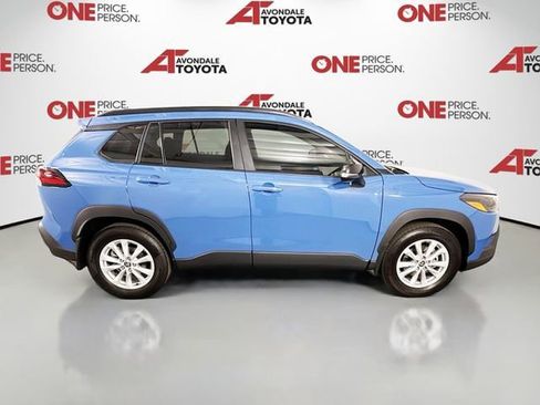 Certified 2026 Toyota Corolla Cross LE w/ Moonroof Package image 8