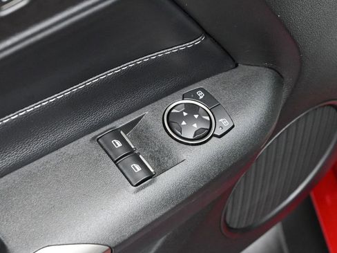 Used 2021 Ford Mustang Shelby GT500 w/ Carbon Fiber Track Pack image 8