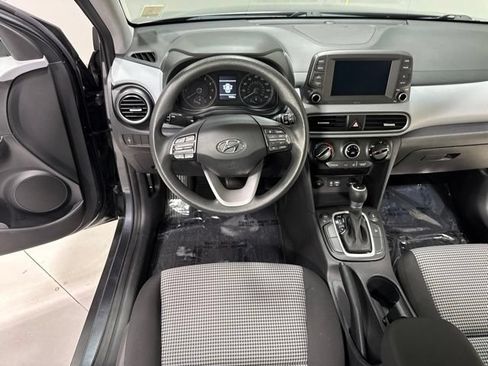Used 2019 Hyundai Kona SE AWD/4WD image 13