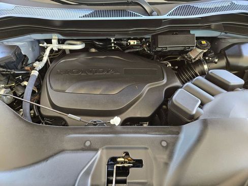 Used 2025 Honda Ridgeline TrailSport image 34
