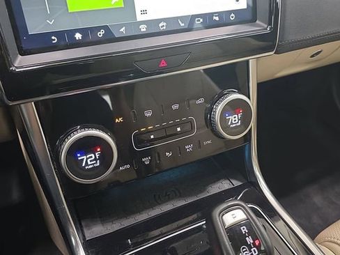 Used 2020 Jaguar XE S AWD/4WD image 24