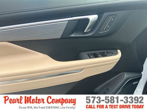 New 2026 Buick Enclave Preferred image 9