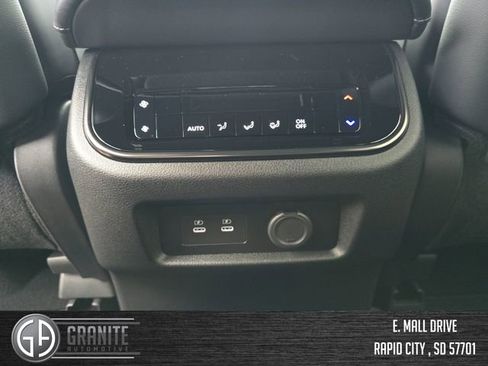 New 2026 Nissan Armada PRO-4X w/ Captain's Chari Seat Package AWD/4WD image 34