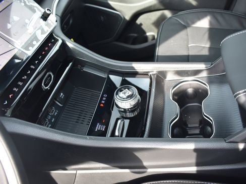 New 2026 Jeep Grand Cherokee Limited Reserve image 22