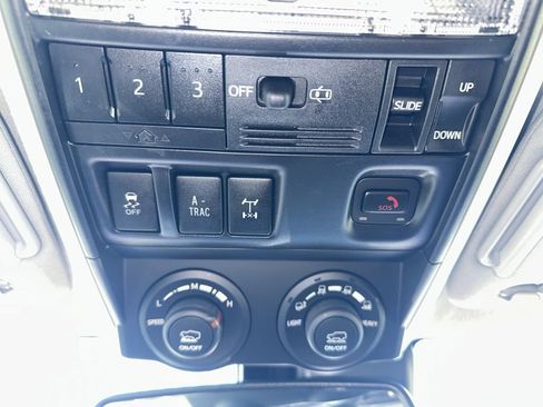 Used 2021 Toyota 4Runner TRD Off-Road Premium w/ Moonroof Package image 22