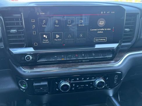 Used 2023 GMC Sierra 1500 Elevation w/ Preferred Package AWD/4WD image 16