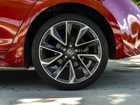 Used 2020 Toyota Corolla XSE FWD image 15