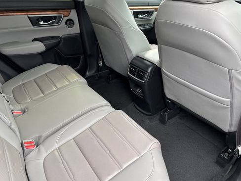 Used 2020 Honda CR-V Touring image 31