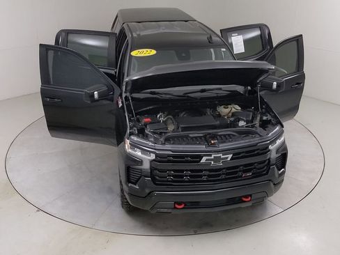 Used 2022 Chevrolet Silverado 1500 LT Trail Boss w/ Convenience Package II image 45