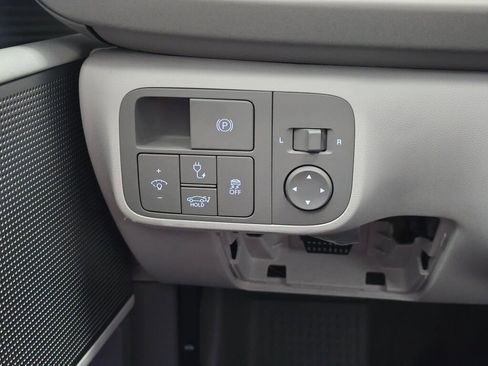 New 2025 Hyundai Ioniq 6 SEL image 21