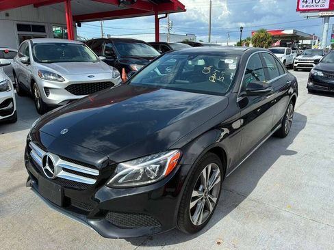 Used 2018 Mercedes-Benz C 300 4MATIC Sedan image 5