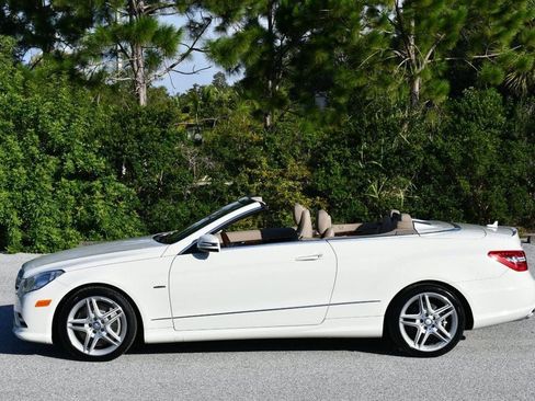 Used 2012 Mercedes-Benz E 550 Cabriolet w/ Appearance Pkg image 24