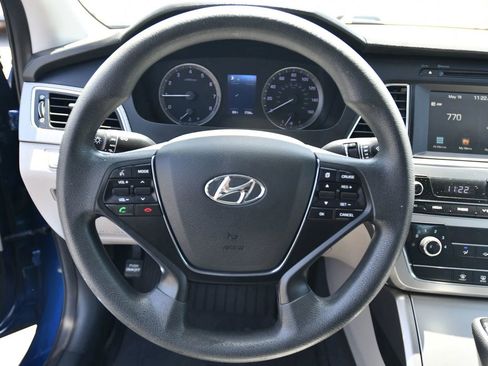 Used 2016 Hyundai Sonata SE FWD image 18