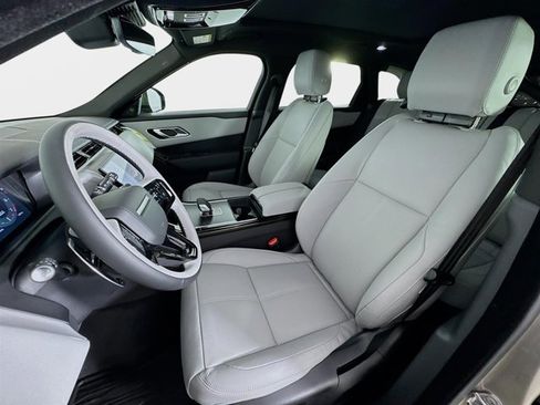 Used 2026 Land Rover Range Rover Velar Dynamic SE image 11