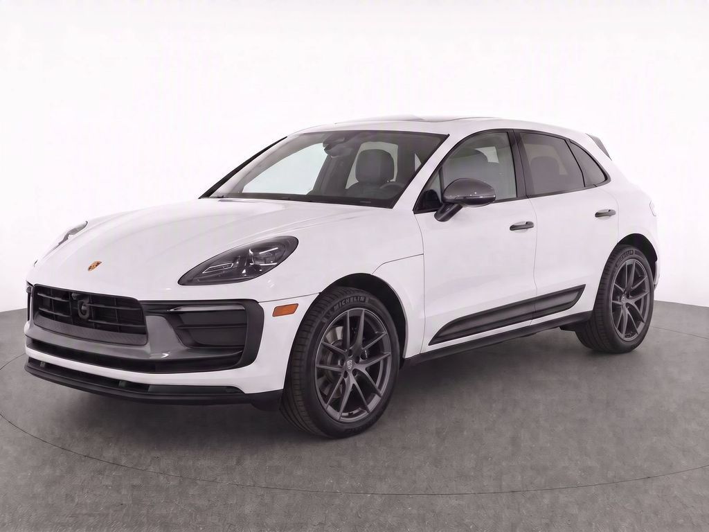 Used 2026 Porsche Macan Turbo AWD/4WD image 2