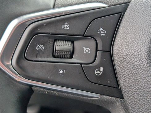 Used 2025 Chevrolet Trax ACTIV w/ Driver Confidence Package FWD image 18