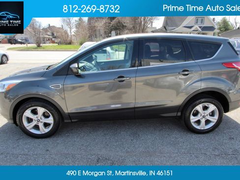 Used 2015 Ford Escape SE image 3