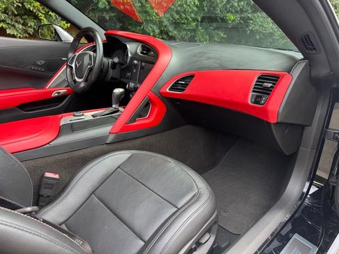Used 2014 Chevrolet Corvette Stingray Convertible w/ 3LT Preferred Equipment Group RWD image 11