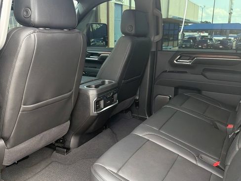 Used 2024 GMC Sierra 2500 Denali w/ Denali Reserve Package AWD/4WD image 5