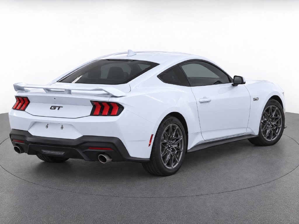 Used 2024 Ford Mustang GT Premium w/ GT Performance Package RWD image 5