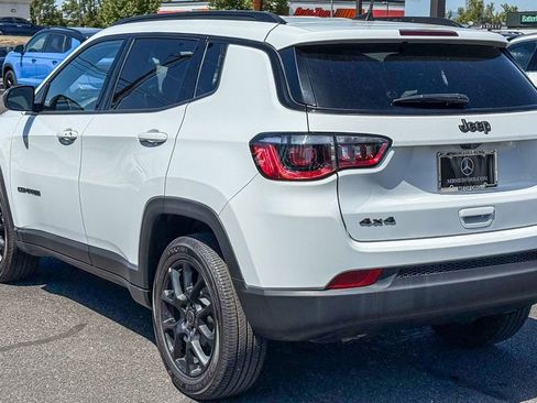 Used 2025 Jeep Compass Latitude w/ Altitude Special Edition AWD/4WD image 8
