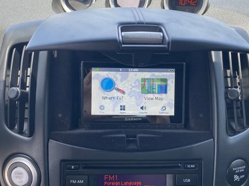 Used 2016 Nissan 370Z Roadster image 18