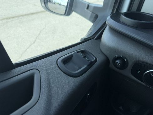 Used 2022 Ford Transit 350 RWD image 27