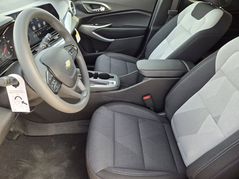 New 2026 Chevrolet Trax LS w/ LS Convenience Package image 14
