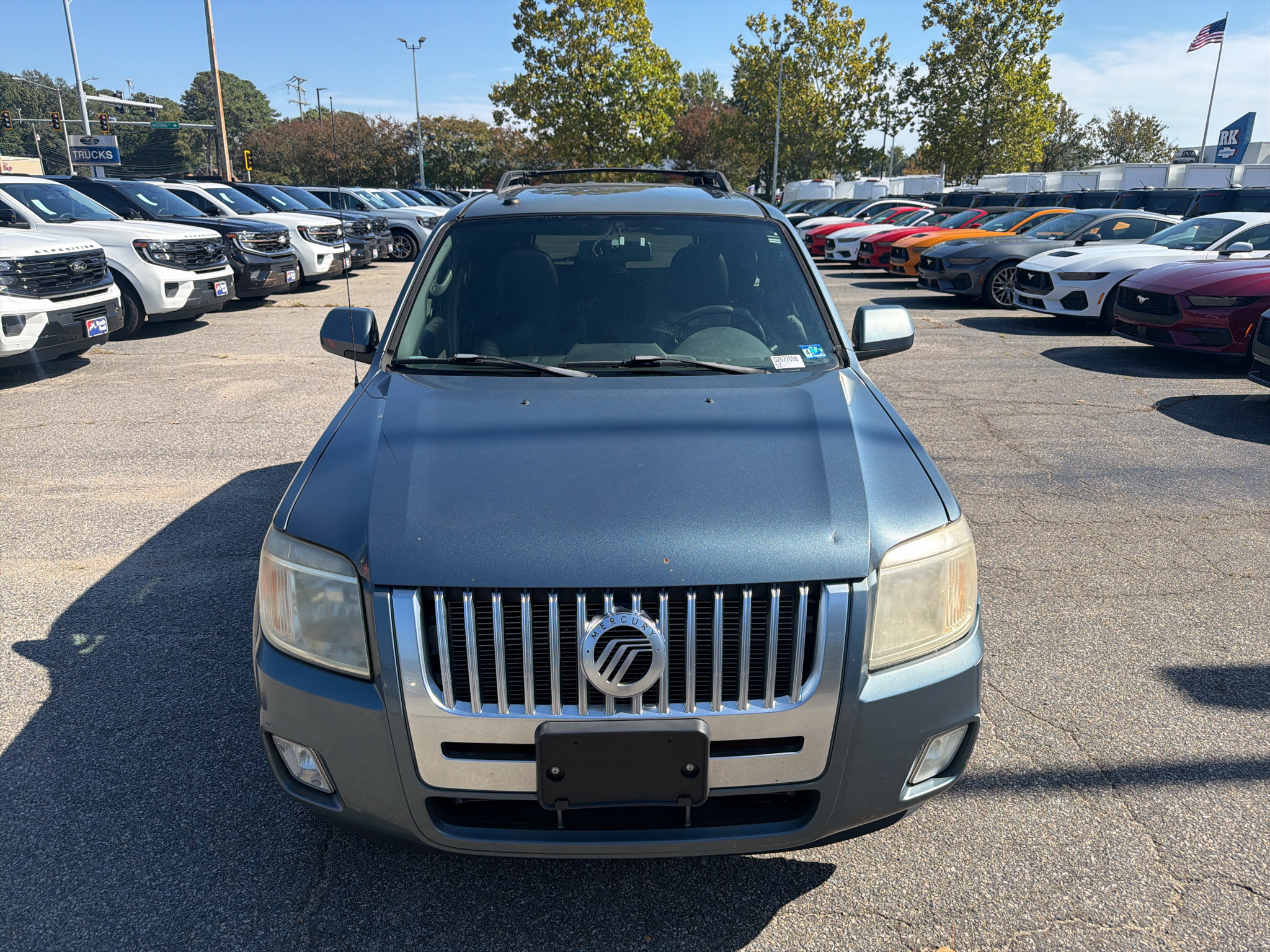 Used 2010 Mercury Mariner Premier AWD/4WD image 2