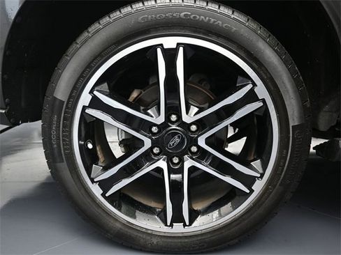 Used 2020 Ford Expedition Limited w/ Special Edition Package image 9