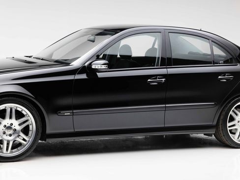 Used 2005 Mercedes-Benz E 500 Sedan image 39