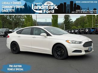 Used 2013 Ford Fusion SE FWD video 1