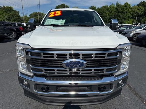 Used 2025 Ford F250 XLT AWD/4WD image 29