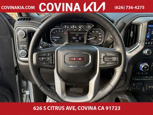 Used 2023 GMC Sierra 2500 SLT w/ SLT Premium Package image 16