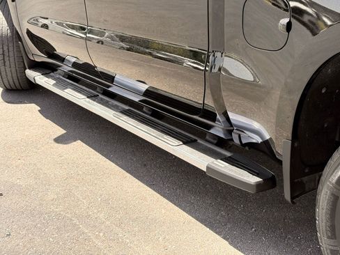 Used 2020 Chevrolet Silverado 1500 RST w/ All-Star Edition AWD/4WD image 6