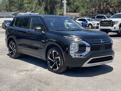 Used 2023 Mitsubishi Outlander SE FWD image 19