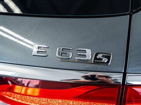 Used 2019 Mercedes-Benz E 63 AMG S image 29
