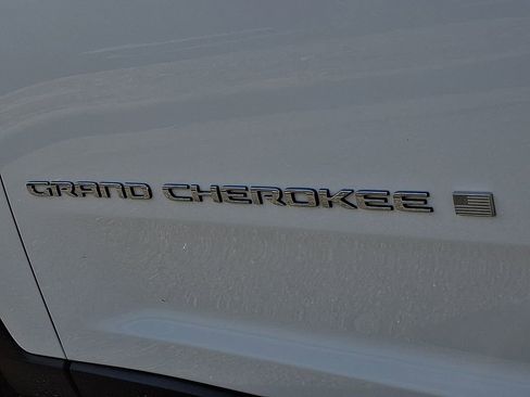 Used 2024 Jeep Grand Cherokee Limited 4xe image 34