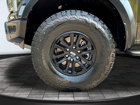 Certified 2025 Ford F150 Raptor AWD/4WD image 36