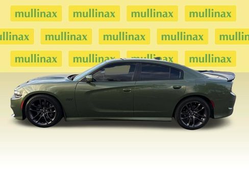 Used 2020 Dodge Charger Scat Pack w/ Plus Group RWD image 6