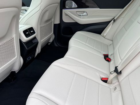 New 2026 Mercedes-Benz GLE 450 4MATIC image 12
