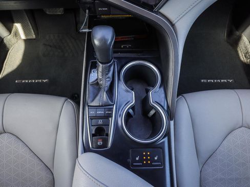 Used 2019 Toyota Camry XSE w/ Carpet Mat Package image 34