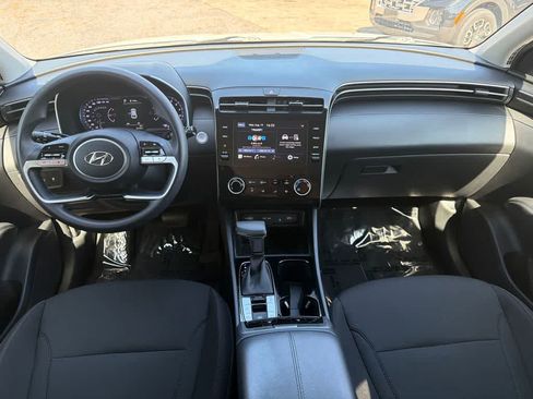 Used 2023 Hyundai Tucson SEL FWD image 19