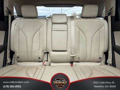 Used 2016 Lincoln MKX Reserve w/ Technology Package FWD image 21