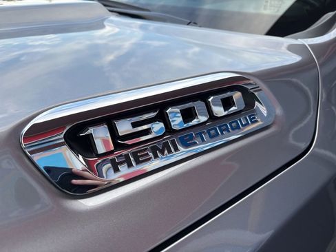 Used 2023 RAM 1500 Laramie image 13