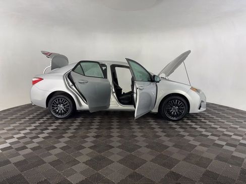 Used 2016 Toyota Corolla S image 16