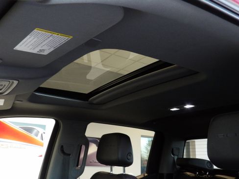 Used 2021 GMC Sierra 1500 Denali w/ Denali Ultimate Package image 19