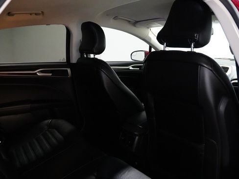 Used 2016 Ford Fusion SE image 23